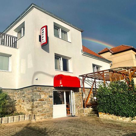 Náměšť nad Oslavou Penzion Fontana酒店 外观 照片